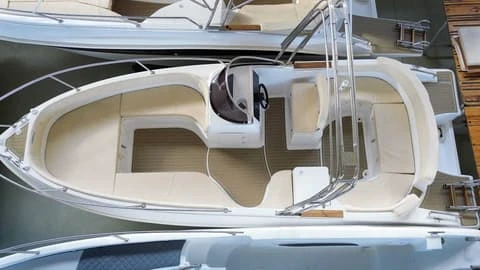 Hire Motorboat with or without skipper Pacific Craft Alcúdia