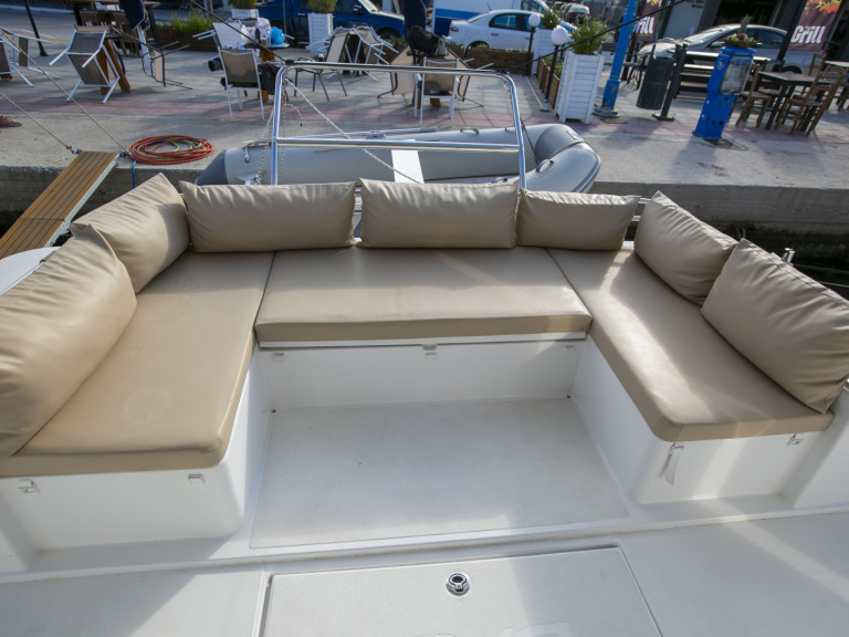 Yacht charter Skiathos - Bali Bali 4.3 on SamBoat