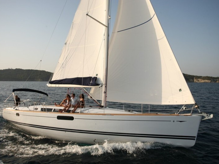 Yacht charter Keramotí - Jeanneau Sun Odyssey 49i on SamBoat