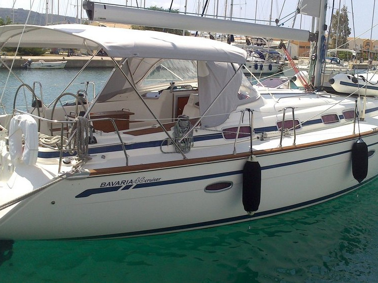 Sailboat hire in Palioúri - Bavaria Cruiser 46
