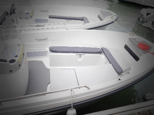 Yacht hire La Baule-Escoublac cheap TERHI 450 C