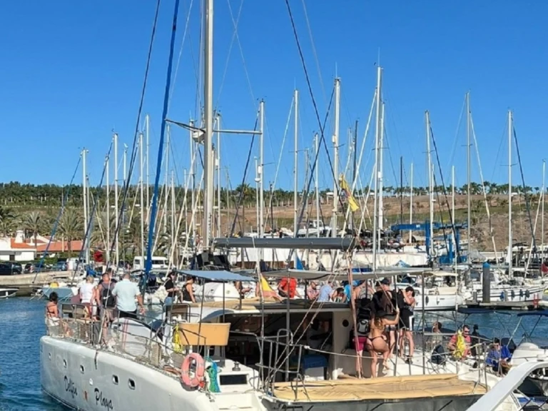 Yacht hire Pasito Blanco cheap Dufour 50 Classic