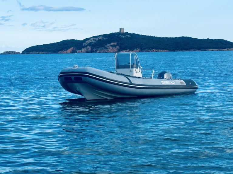 Yacht hire Pinarellu cheap Tempest 625 work