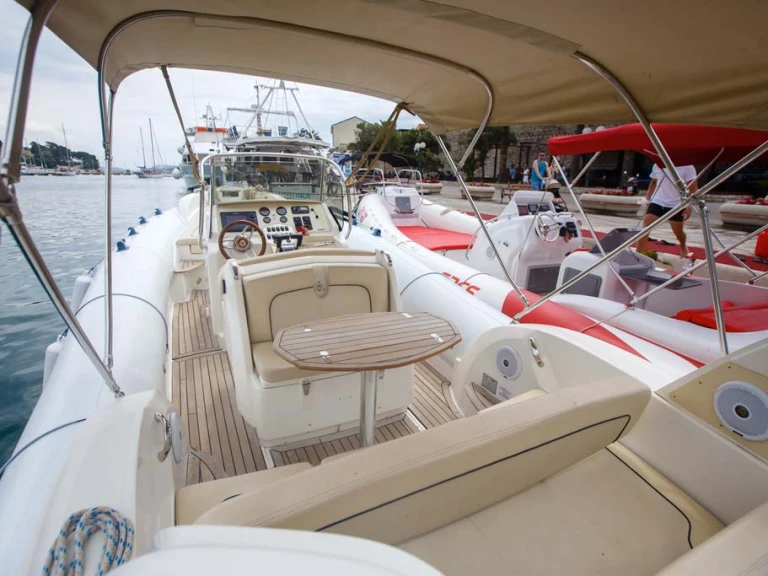 RIB to hire Medulin at the best price