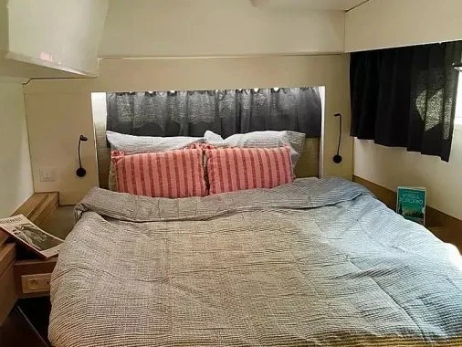 Yacht hire Primošten cheap Astrea 42