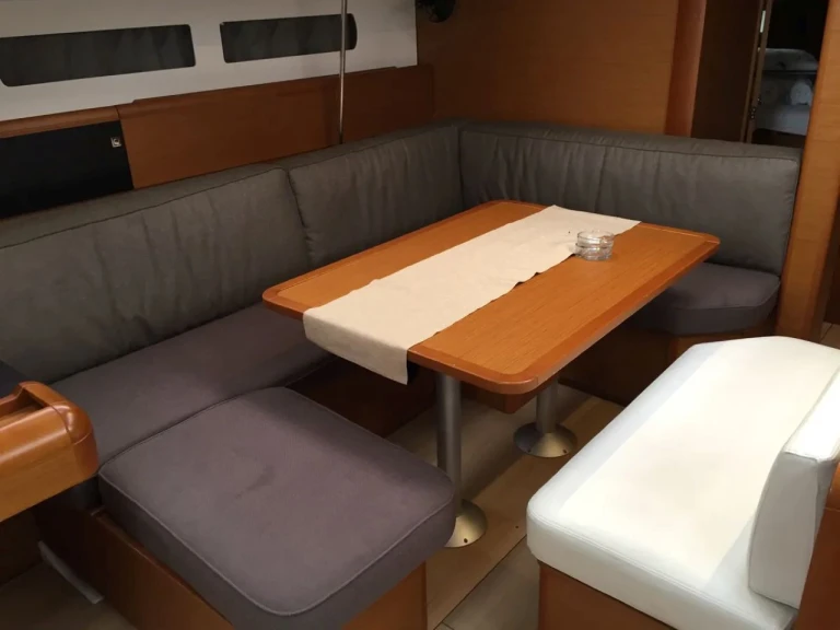 Jeanneau Sun Odyssey 479 charter bareboat or skippered in  Seget Donji