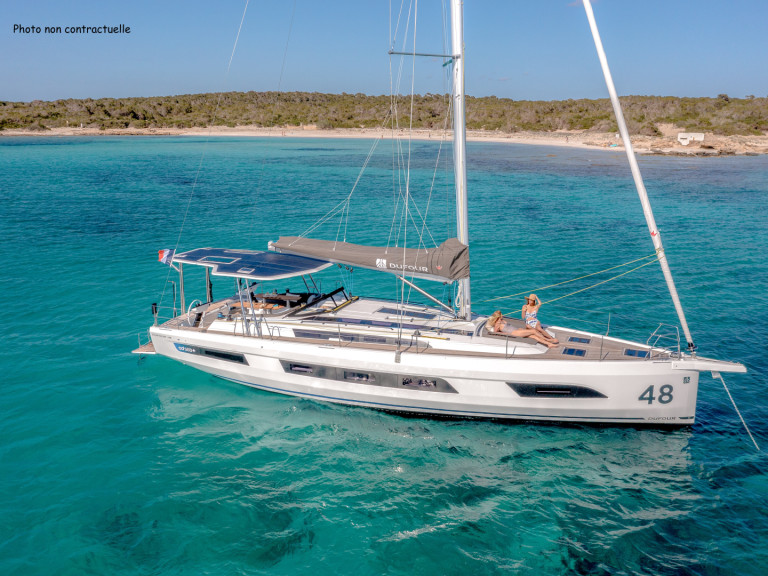 Hire Sailboat with or without skipper Dufour Marseille