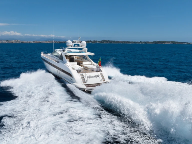 Hire Luxury Yacht with or without skipper  Cannes