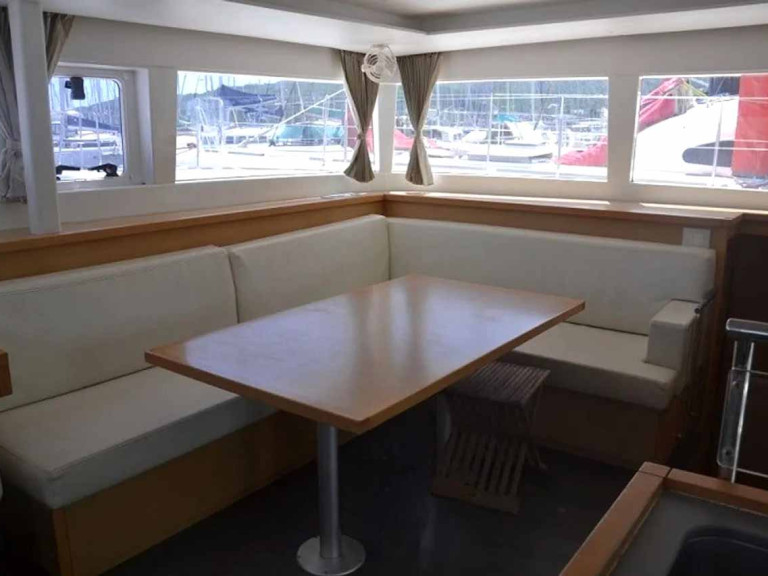 Hire Catamaran with or without skipper Lagoon Gouvia