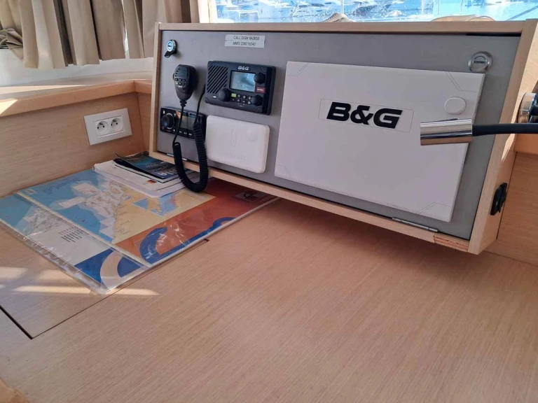 Catamaran to hire Gouvia at the best price