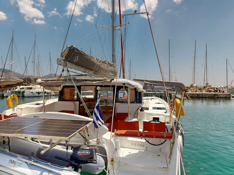 Yacht hire Alimos cheap Excess 11