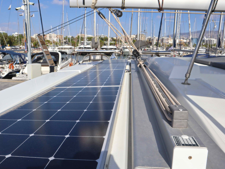 Hire Catamaran with or without skipper Fountaine Pajot Néa Péramos