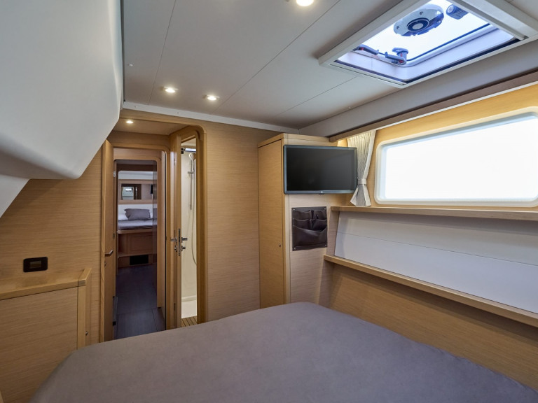 Yacht hire Santorini (Island) cheap Lagoon 42