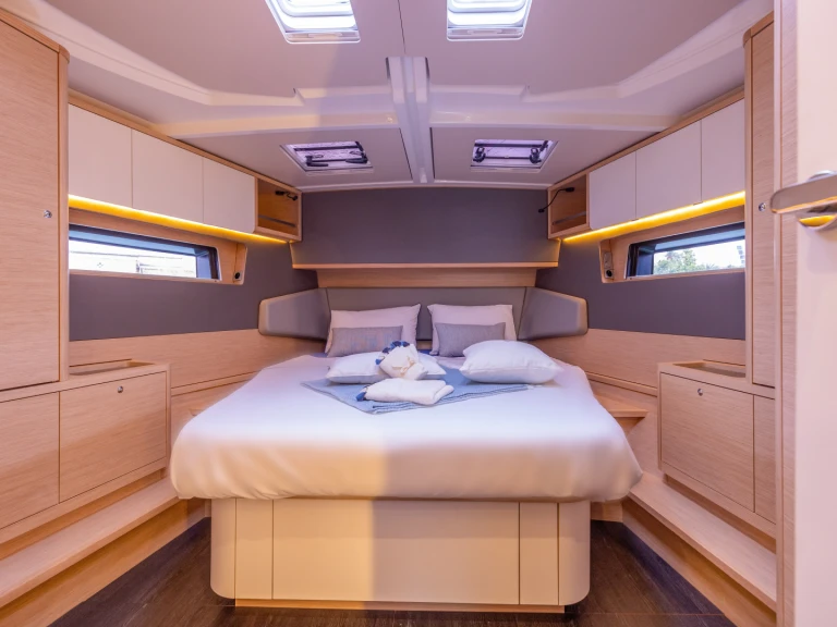 Hire Sailboat Dufour with a boat licence