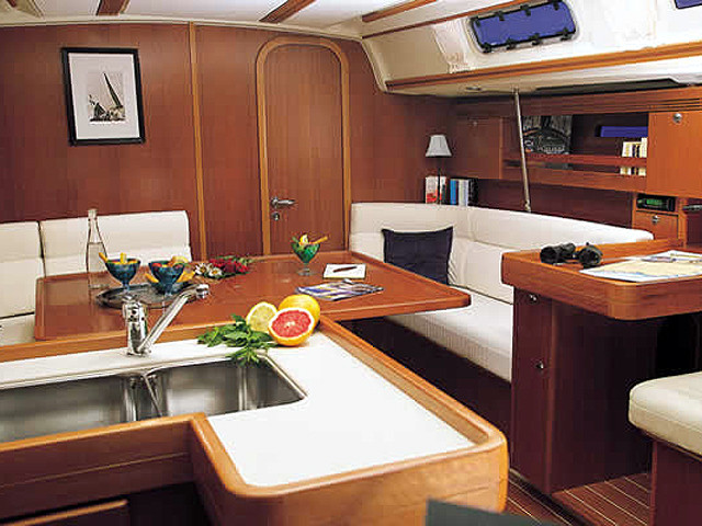 Sailboat to hire Punat at the best price