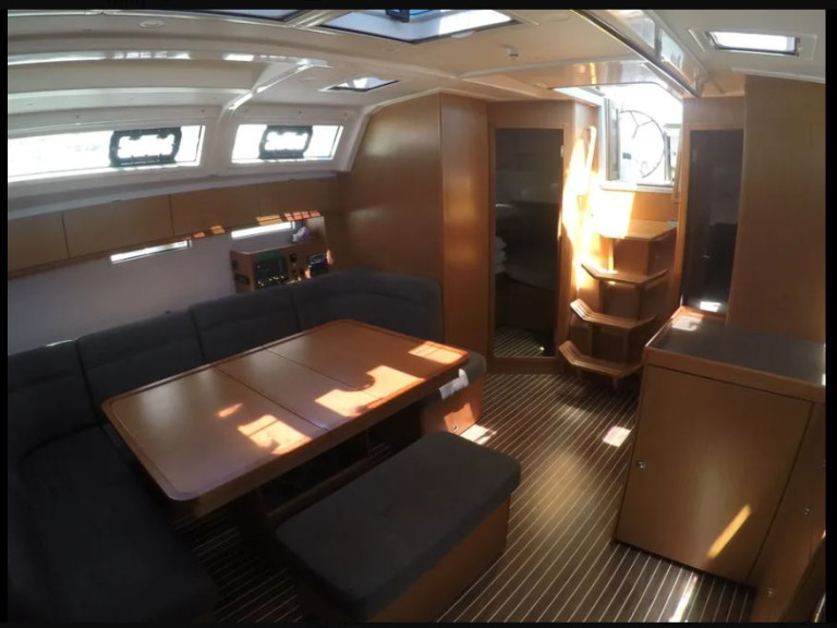 Bavaria Bavaria 46 charter bareboat or skippered in  Lefkáda