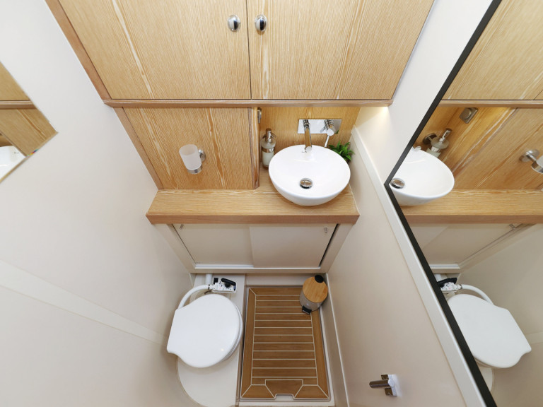 Hire a Hanse Hanse 575 Sukošan