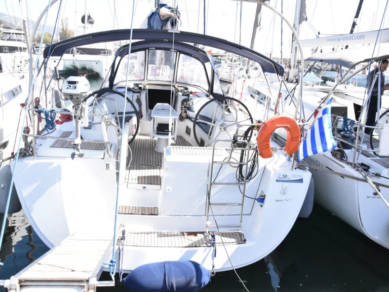 Sailboat hire in Volos - Bénéteau Beneteau Oceanis 46