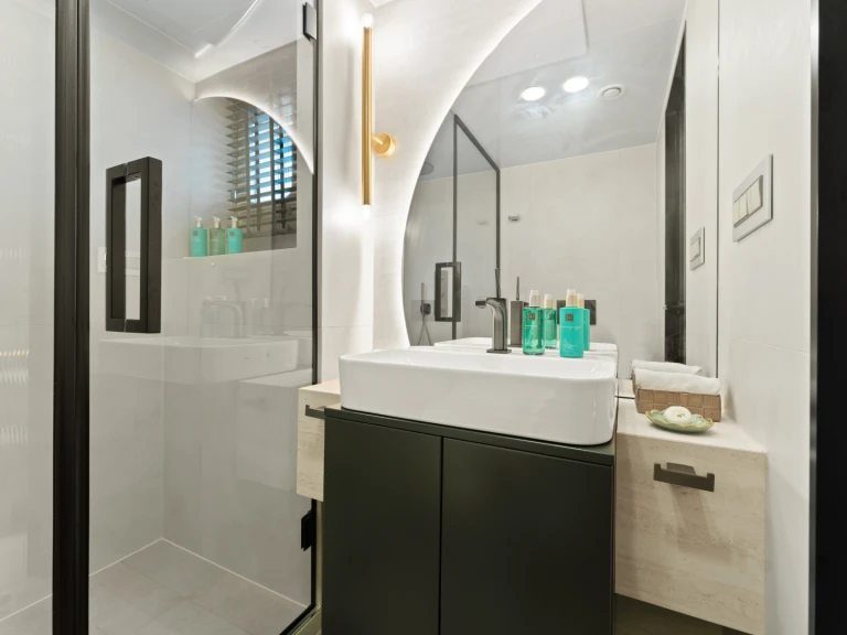 Luxury Yacht hire in Split -  Motoryacht Maxita