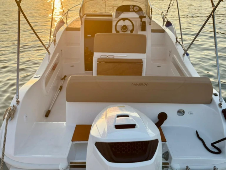 Hire a Allegra Boats 21 Sun Giardini-Naxos