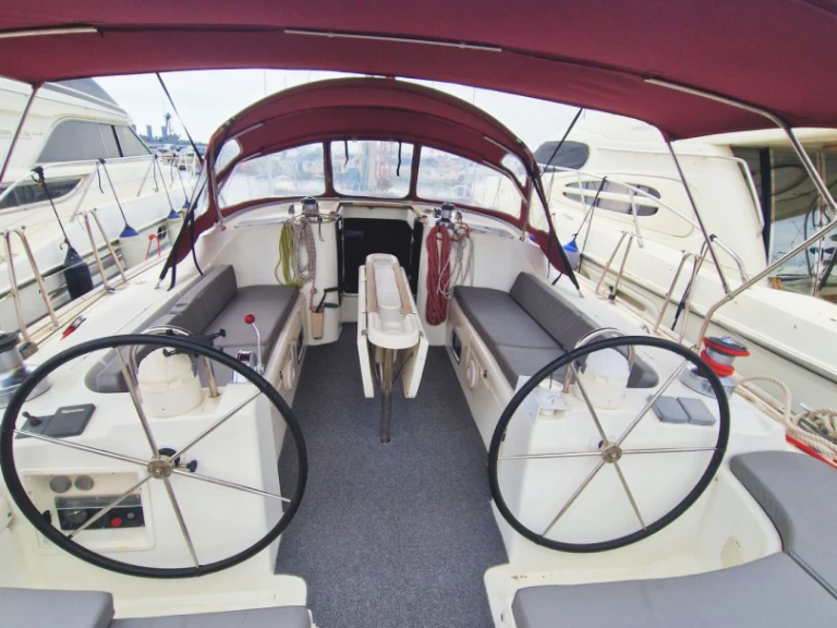 Yacht charter Kallithea - Bénéteau Oceanis 473 on SamBoat