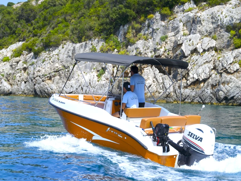 Hire Motorboat with or without skipper Nireus Psarou