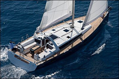 Hire a Bénéteau Oceanis 48 Komolac