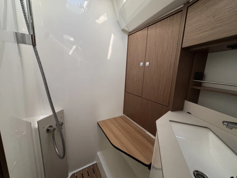 Sailboat hire in Golfo Aranci - Bavaria Cruiser 46