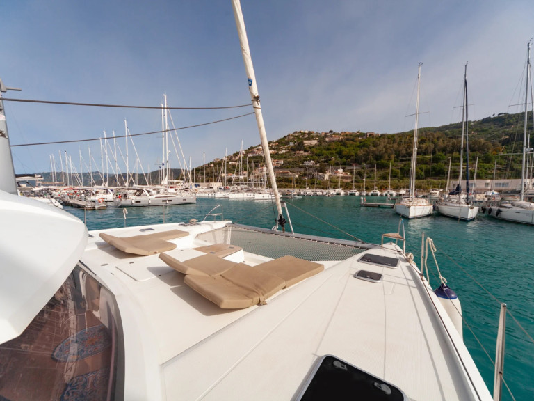 Yacht charter Capo d'Orlando - Fountaine Pajot Saba 50 on SamBoat