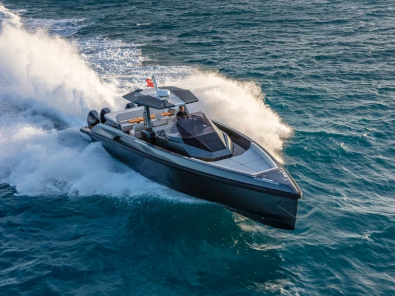Motorboat hire in Marina di Stabia - WALLY YACHTS tender
