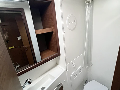 Lagoon Lagoon 40 charter bareboat or skippered in  Alimos