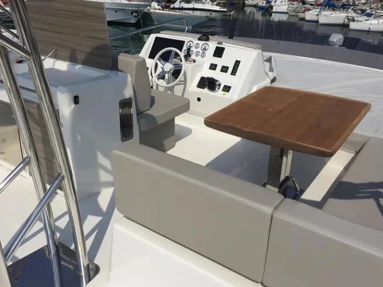 Cranchi Cranchi Eco Trawler 53 LD charter bareboat or skippered in  Cannigione