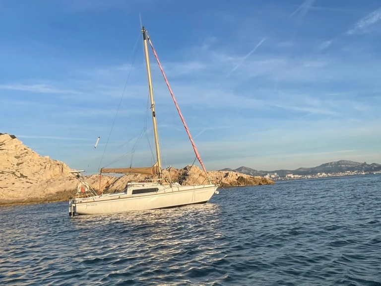 Hire Sailboat Edel with a boat licence
