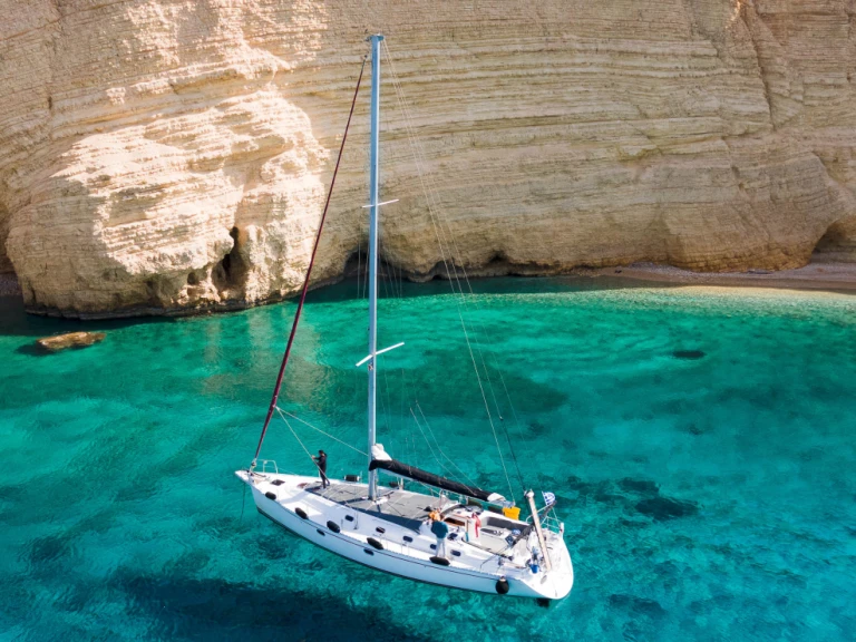 Yacht hire Naxos Port cheap Gib Sea 51