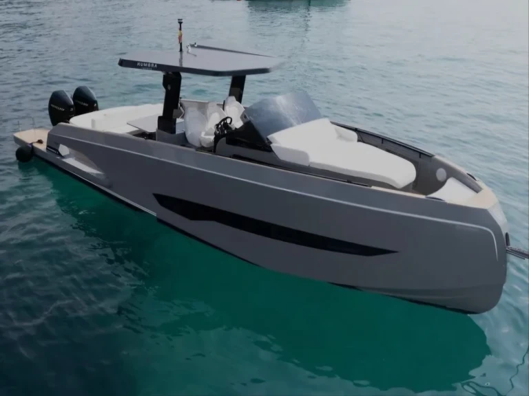 Hire Motorboat with or without skipper KUMBRA Mykonos Port