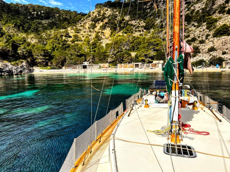 Yacht charter Sant Antoni de Portmany - Custom Ketch on SamBoat