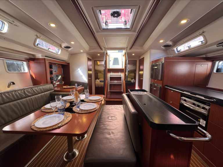 Hire Sailboat with or without skipper Hanse Port Grimaud