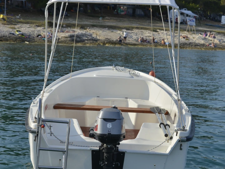 Ven VEN 500 charter bareboat or skippered in  Premantura