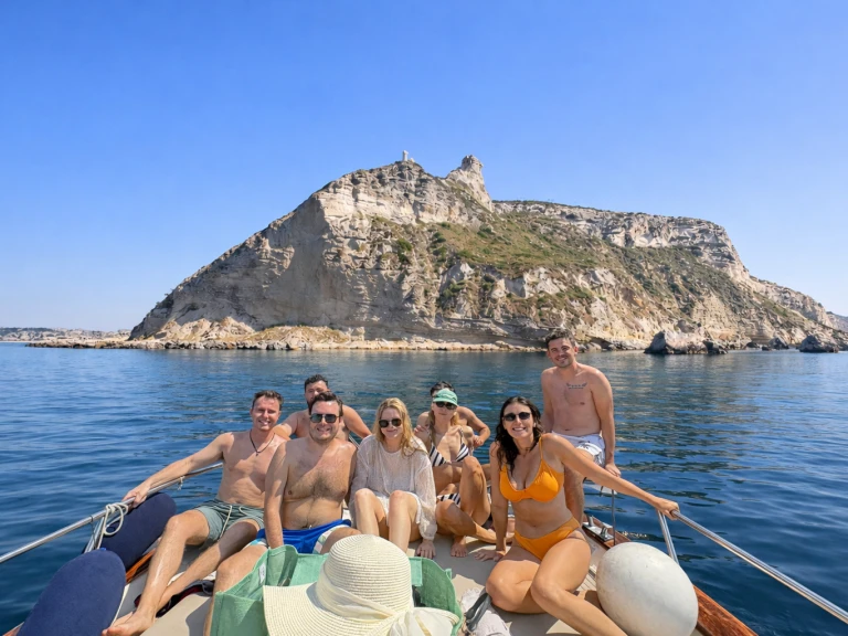 Hire a Mimi Libeccio 9.5 Cagliari