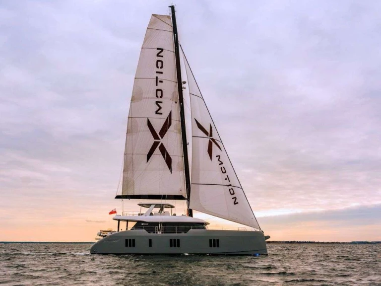 Hire Luxury Yacht with or without skipper Sunreef Split