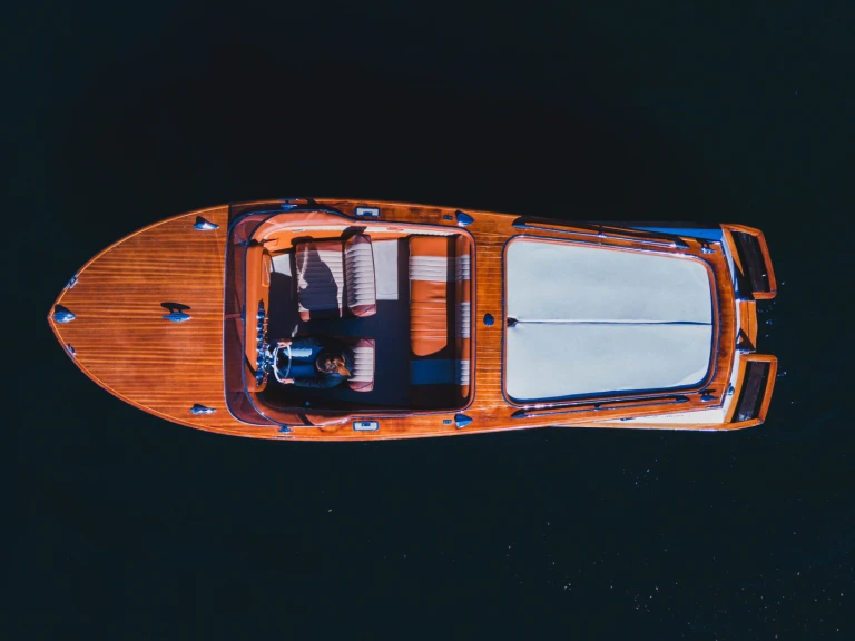 Hire a coronado Ramback Como (City)