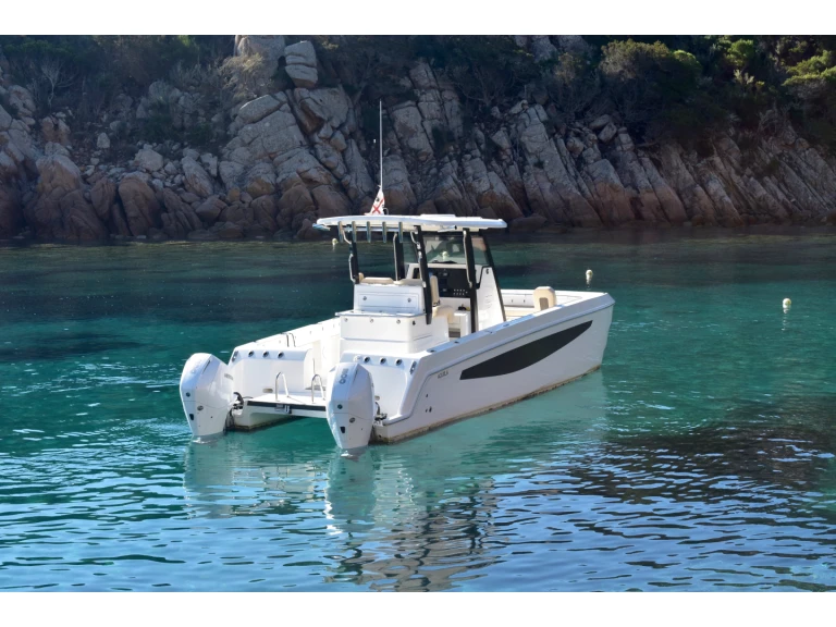 Hire Motorboat with or without skipper Aquila Cagliari