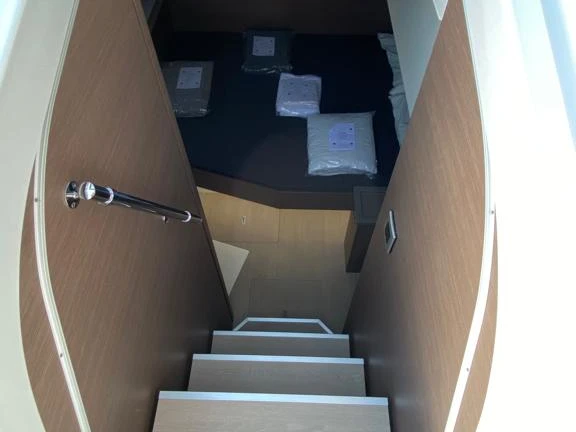 Charter a Bali Bali 4.8 in Sandy Ground on Samboat