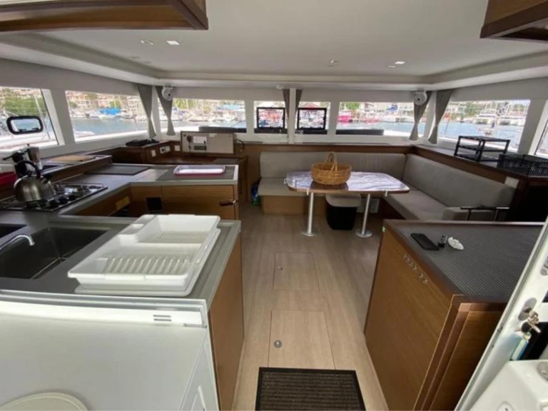 Hire a Lagoon Lagoon 450 Figari