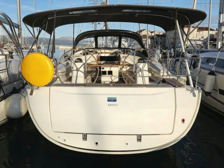 Yacht hire Punat cheap Cruiser 40