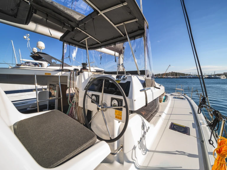 Hire Catamaran with or without skipper Lagoon Kos