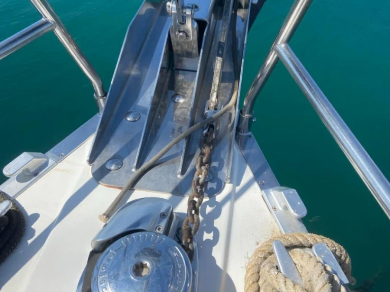 Sailboat to hire Lefkáda at the best price
