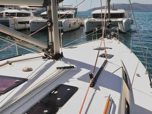Hire a Bavaria Cruiser 50 Punat