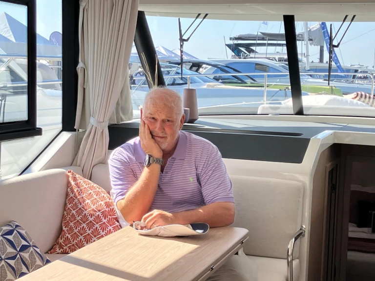 Luxury Yacht hire in Golfe-Juan - Bénéteau Swift Trawler 41 Fly