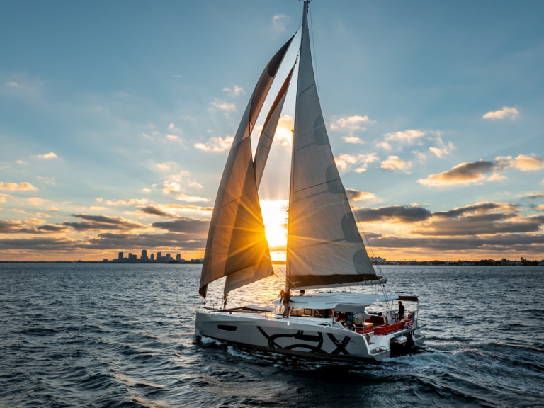 Hire Catamaran with or without skipper Excess Gallipoli